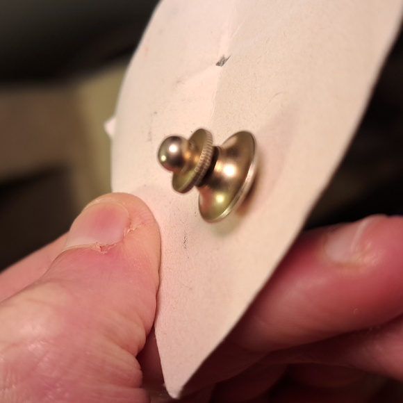 SWANK Silver Pin - Picture 6 of 6